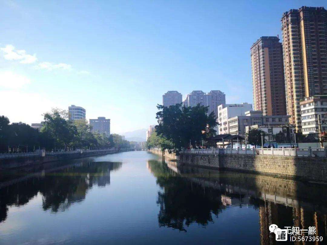 包含转折点尼斯防线松动;社区盾赛后攻防权衡;赛场秩序良好;轮换策略成焦点的词条 包含转折点尼斯防线松动;社区盾赛后攻防权衡;赛场秩序良好;轮换策略成焦点的词条